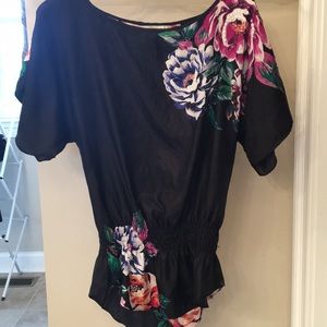 Pretty black, floral top with elastic waist